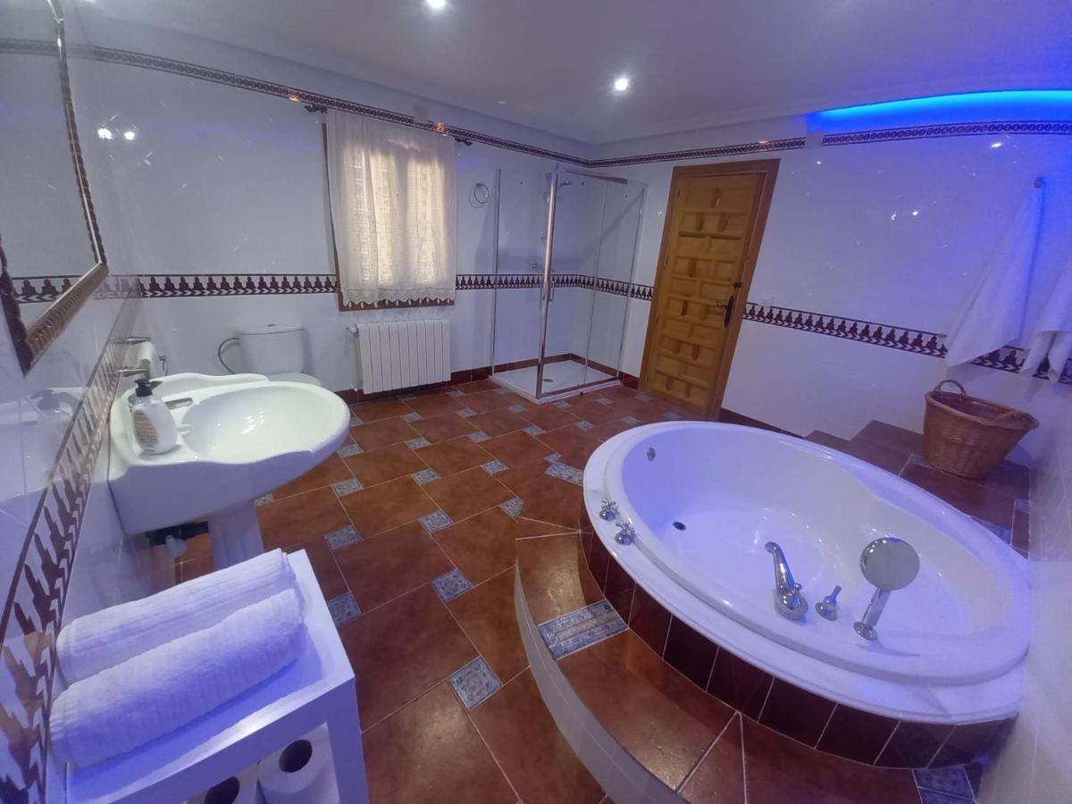 Casa Rural Batalla Navas De Tolosa, Despenaperros ซานตา เอเลนา ภายนอก รูปภาพ